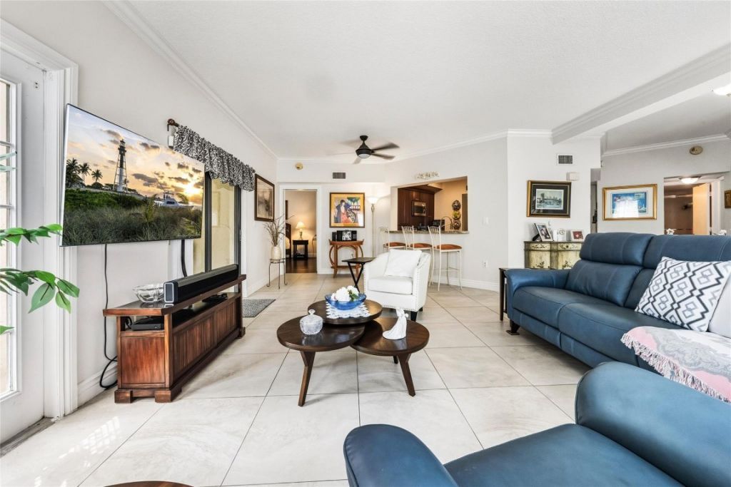 6606 Villa Sonrisa Drive, Unit 910, Boca Raton, FL 33433 Photo