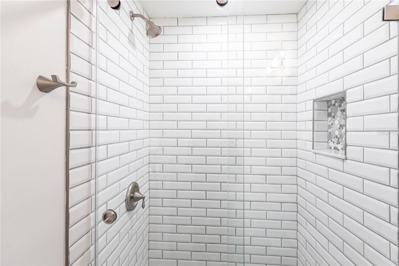 6020 Midnight Pass Road, Unit 27, Sarasota, FL 34242 Photo