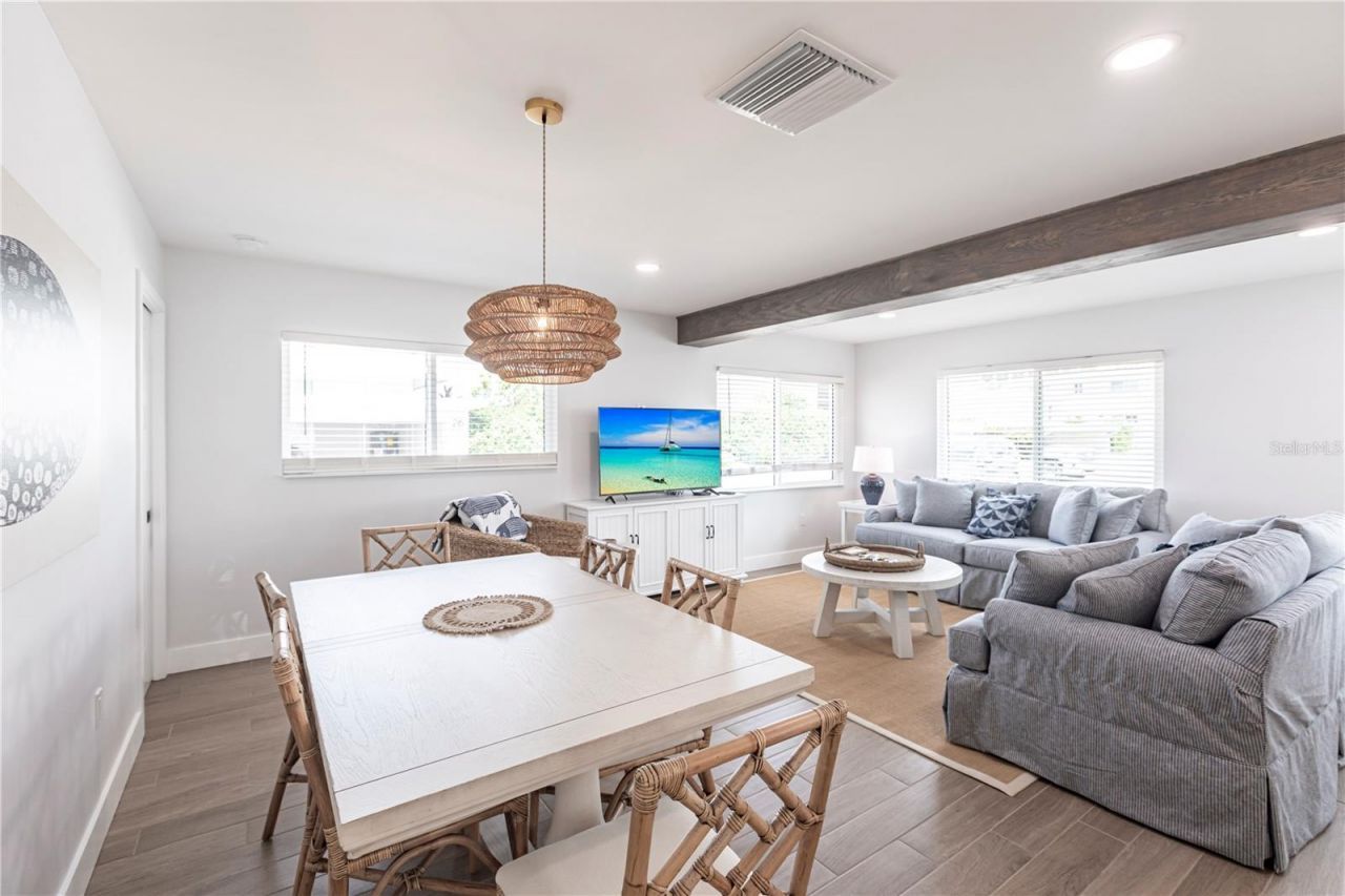 6020 Midnight Pass Road, Unit 27, Sarasota, FL 34242 Photo