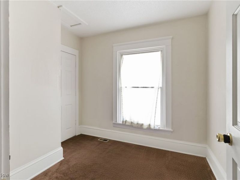 1702 Lexington Avenue, Lorain, OH 44052 Photo 12
