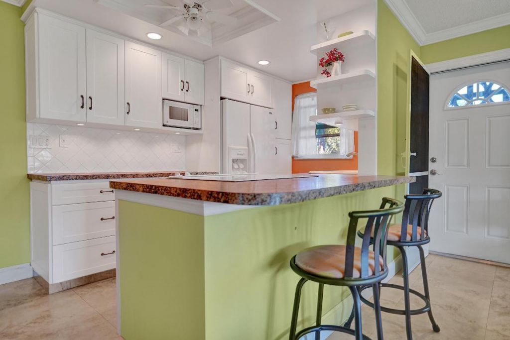 515 High Point Drive, Unit A, Delray Beach, FL 33445 Photo