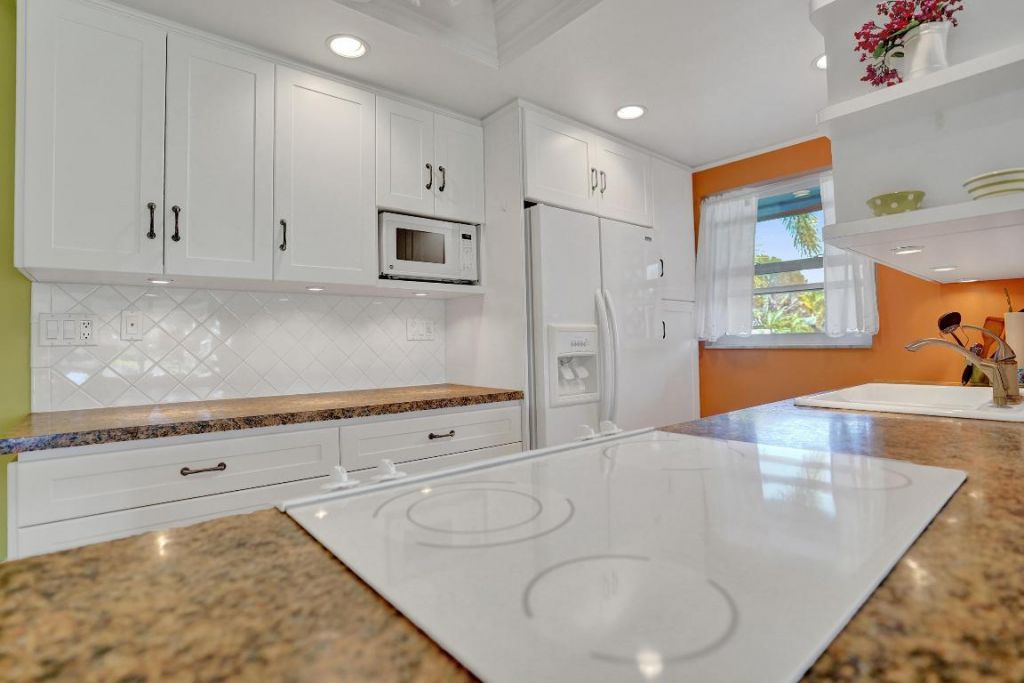 515 High Point Drive, Unit A, Delray Beach, FL 33445 Photo