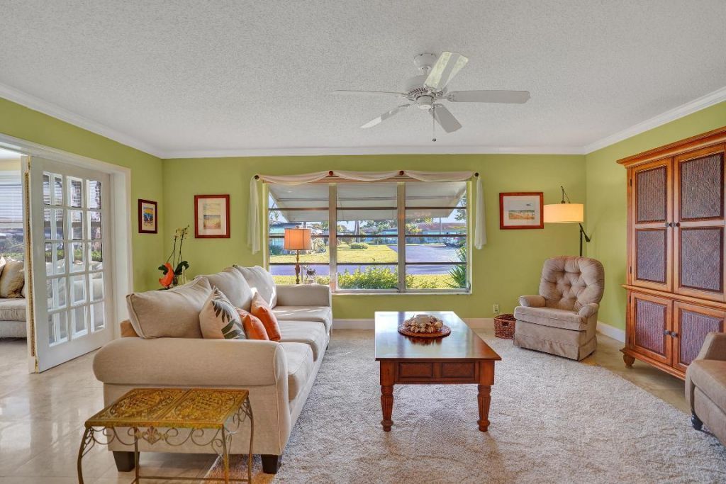 515 High Point Drive, Unit A, Delray Beach, FL 33445 Photo