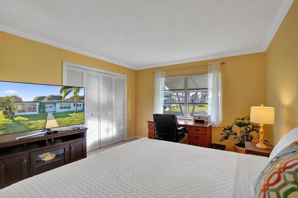 515 High Point Drive, Unit A, Delray Beach, FL 33445 Photo