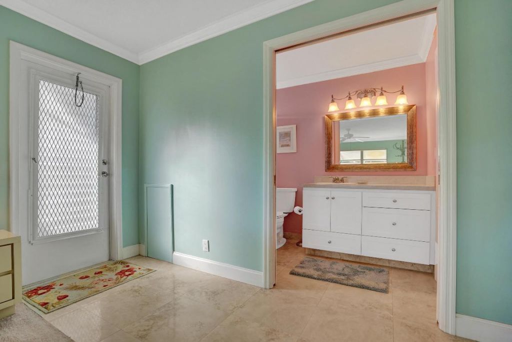 515 High Point Drive, Unit A, Delray Beach, FL 33445 Photo