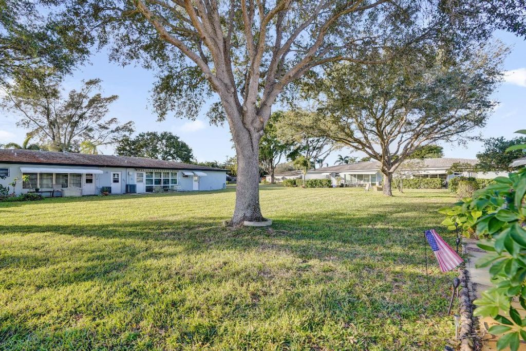 515 High Point Drive, Unit A, Delray Beach, FL 33445 Photo