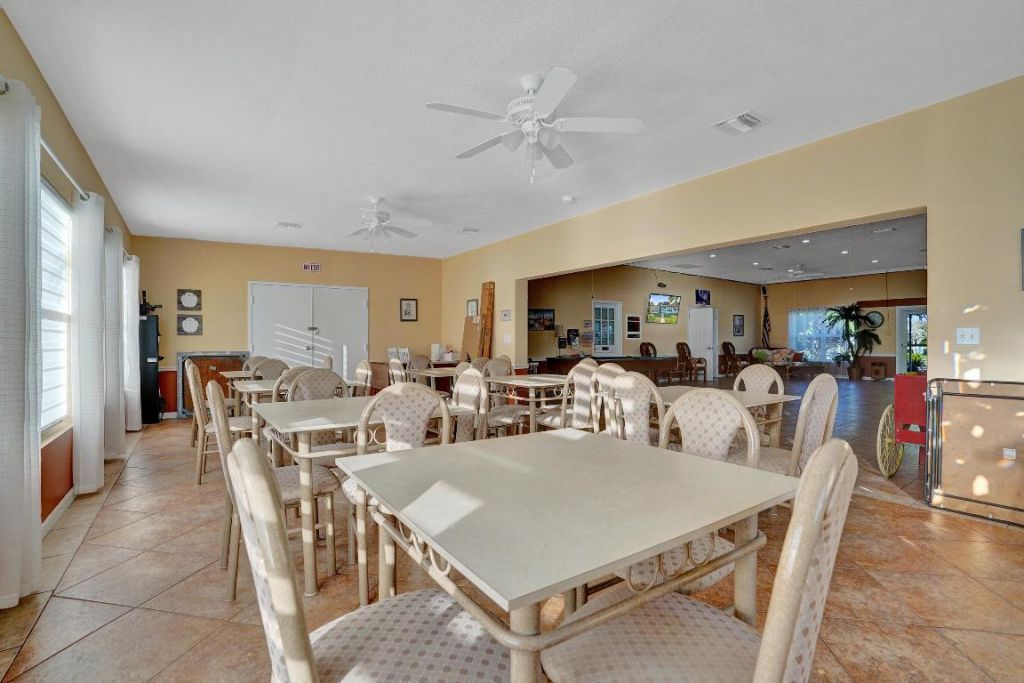 515 High Point Drive, Unit A, Delray Beach, FL 33445 Photo