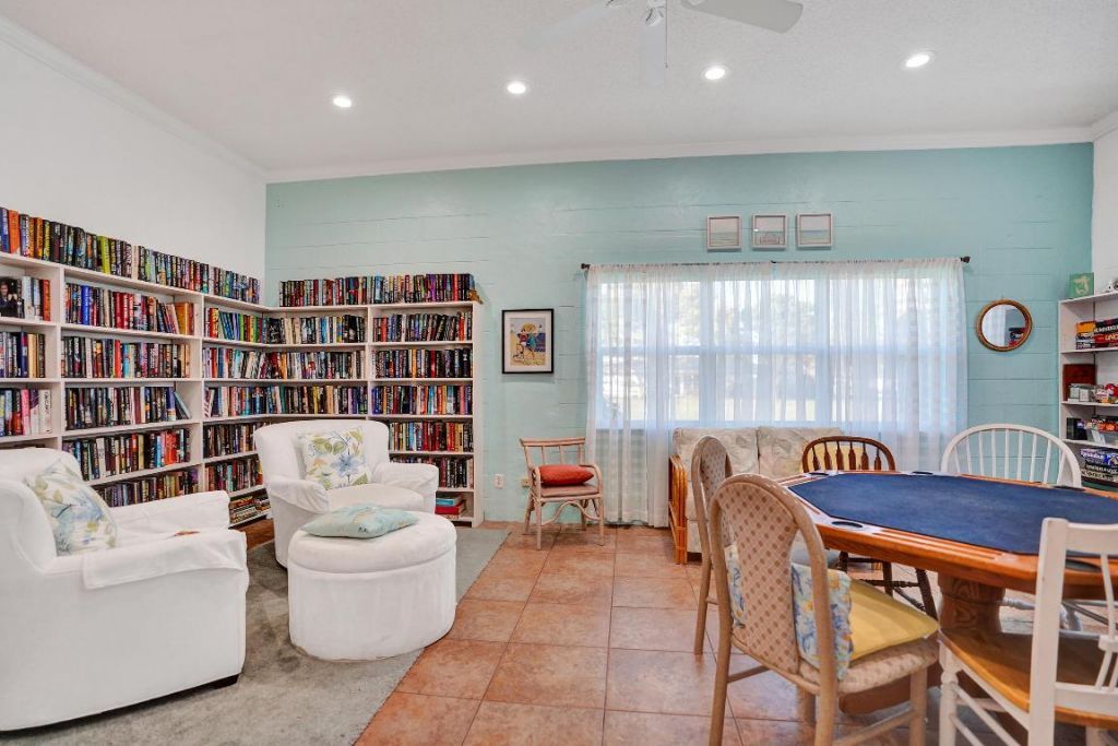 515 High Point Drive, Unit A, Delray Beach, FL 33445 Photo