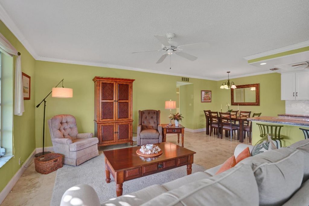 515 High Point Drive, Unit A, Delray Beach, FL 33445 Photo