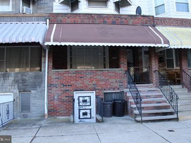 6138 GRAYS AVENUE, PHILADELPHIA, PA 19142