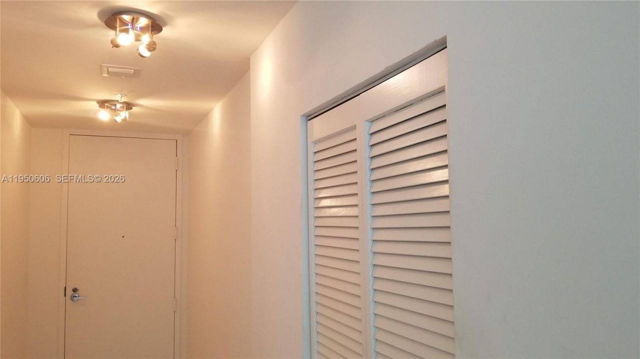 1111 SW 1st Ave , Unit 3516-N, Miami, FL 33130 Photo