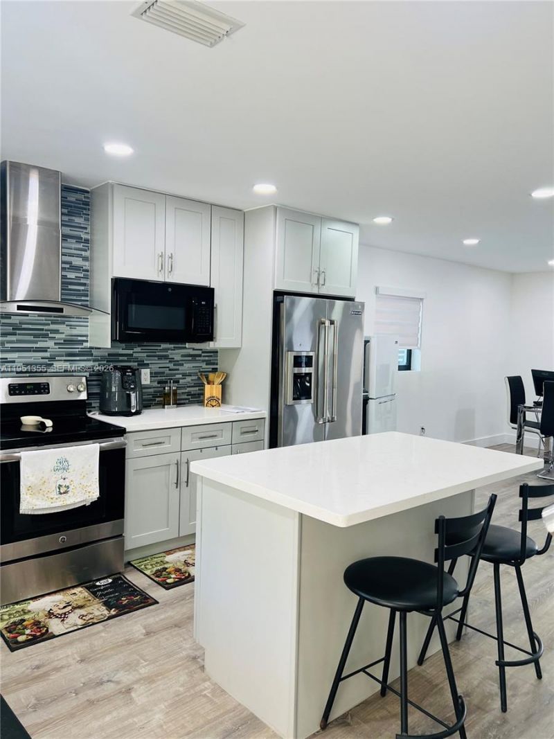 14720 SW 107th Ter, Miami, FL 33196 Photo