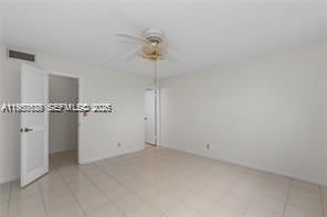 9220 S Hollybrook Lake Dr, Unit 208, Pembroke Pines, FL 33025 Photo