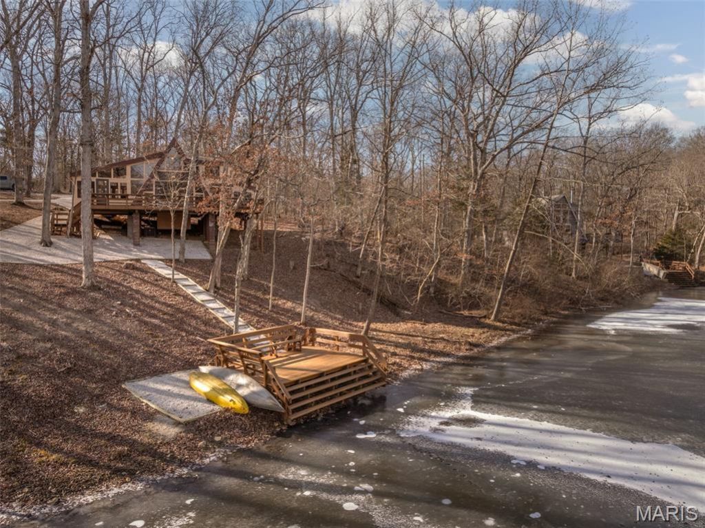 402 Cervina Woods Drive, Innsbrook, MO 63390 Main Photo