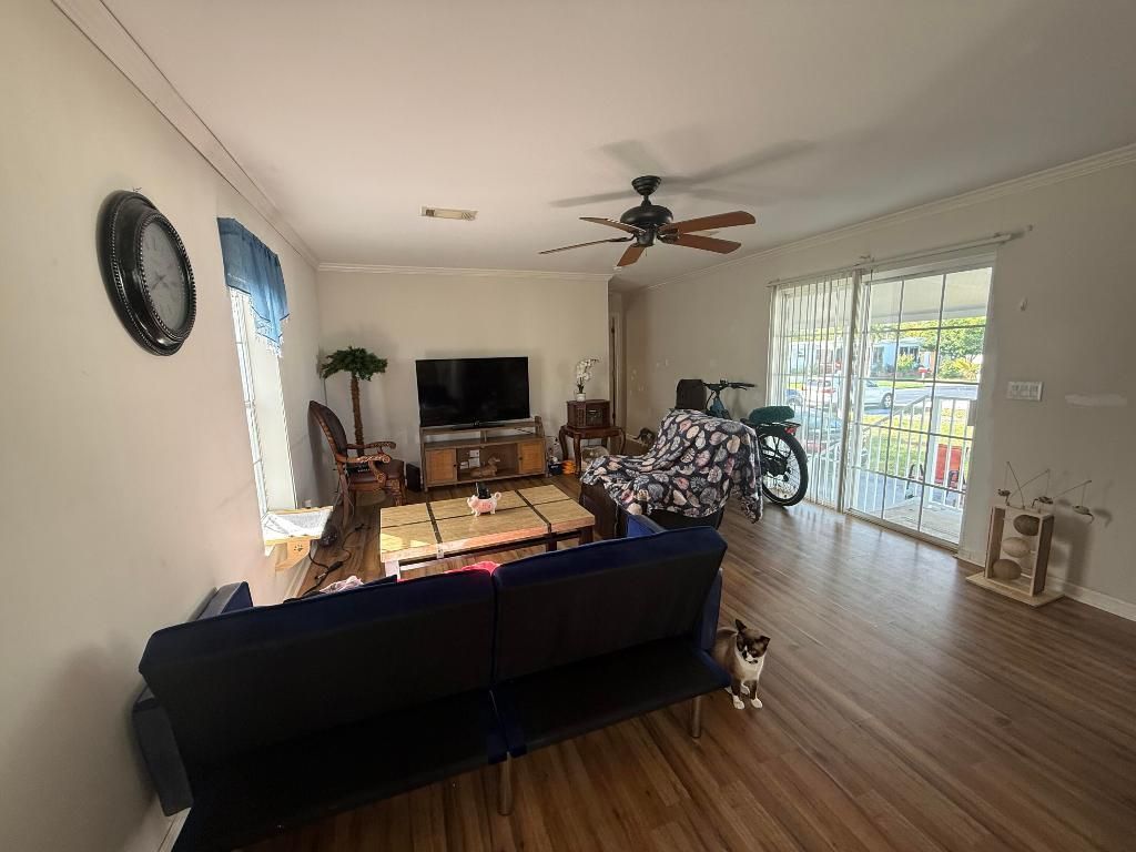 8964 Pine Street, Boynton Beach, FL 33436 Photo