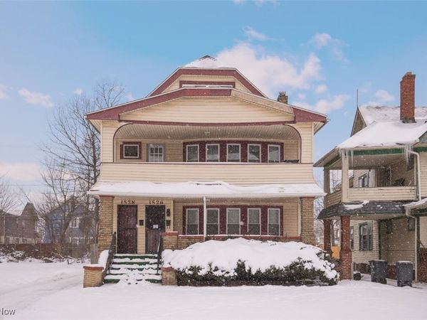 1526 Eddington Road, Cleveland, OH 44118