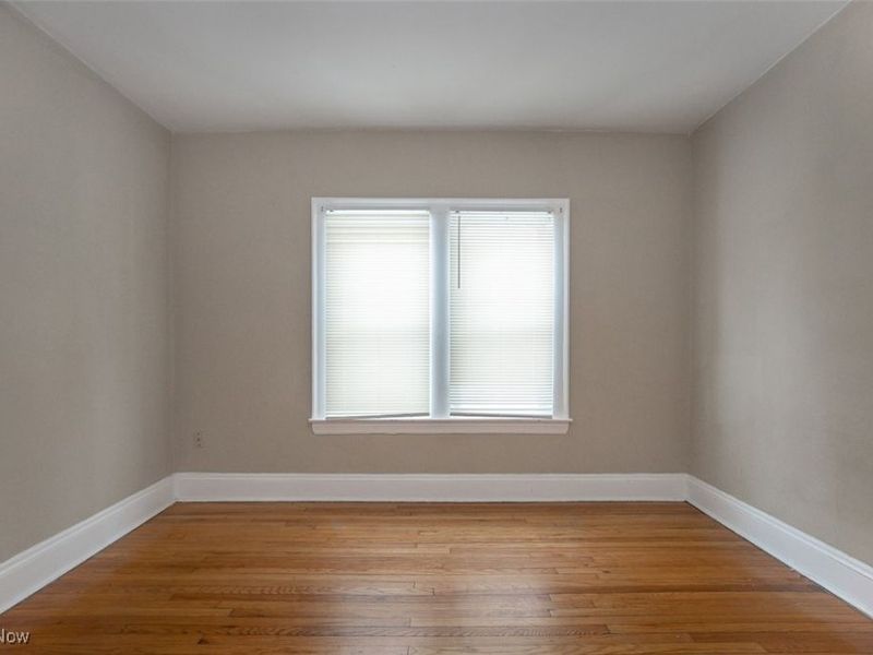 1526 Eddington Road, Cleveland, OH 44118 Photo 19