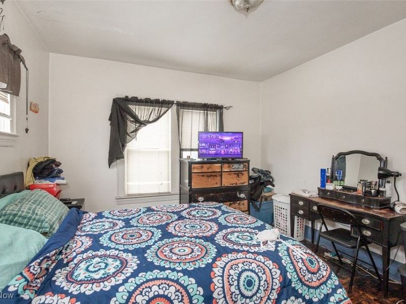 1526 Eddington Road, Cleveland, OH 44118 Photo 32