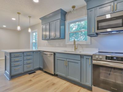 91 Riverview Court , Columbia, SC 29201