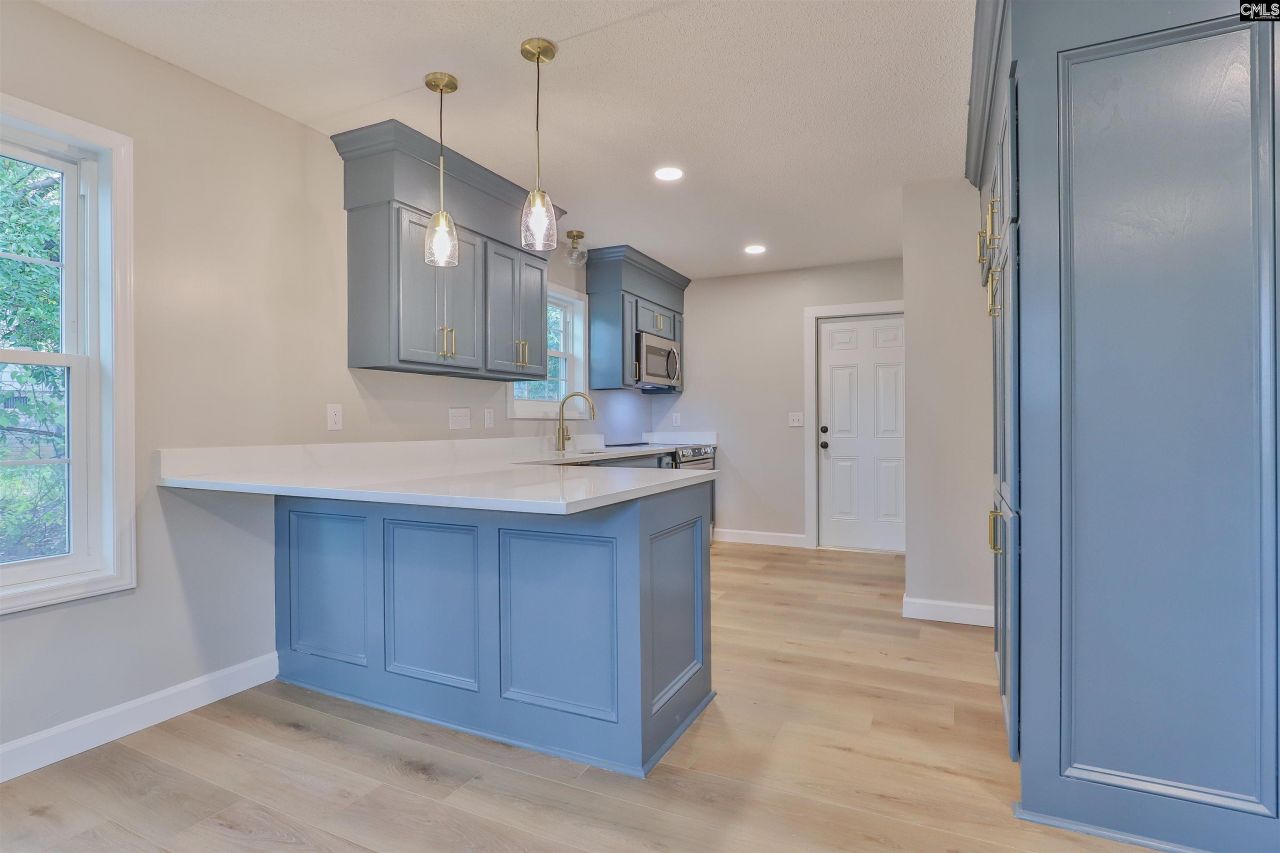91 Riverview Court Photo 17