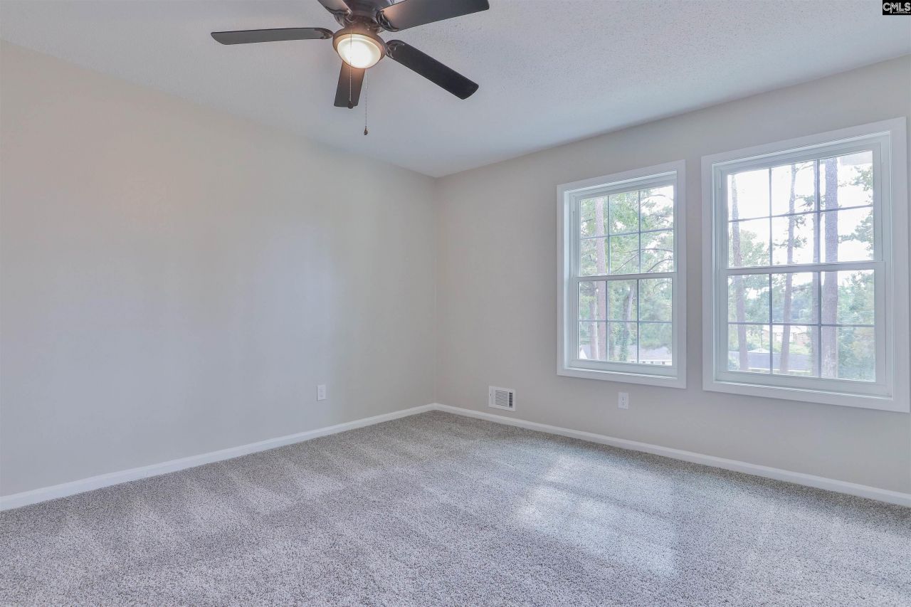91 Riverview Court Photo 18