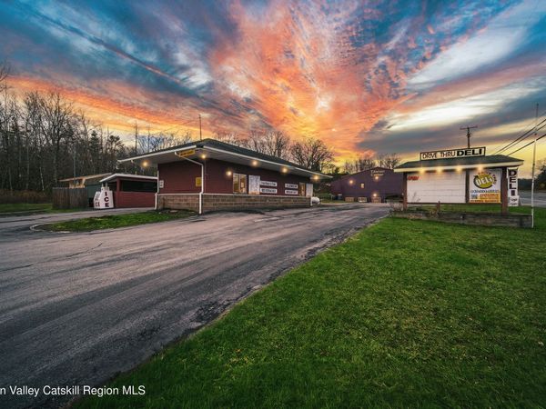 855 New York 28 , Kingston, NY 12401