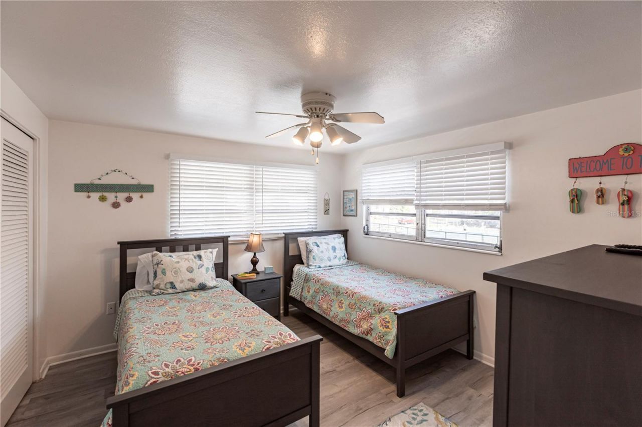 6020 Midnight Pass Road, Unit 50, Sarasota, FL 34242 Photo