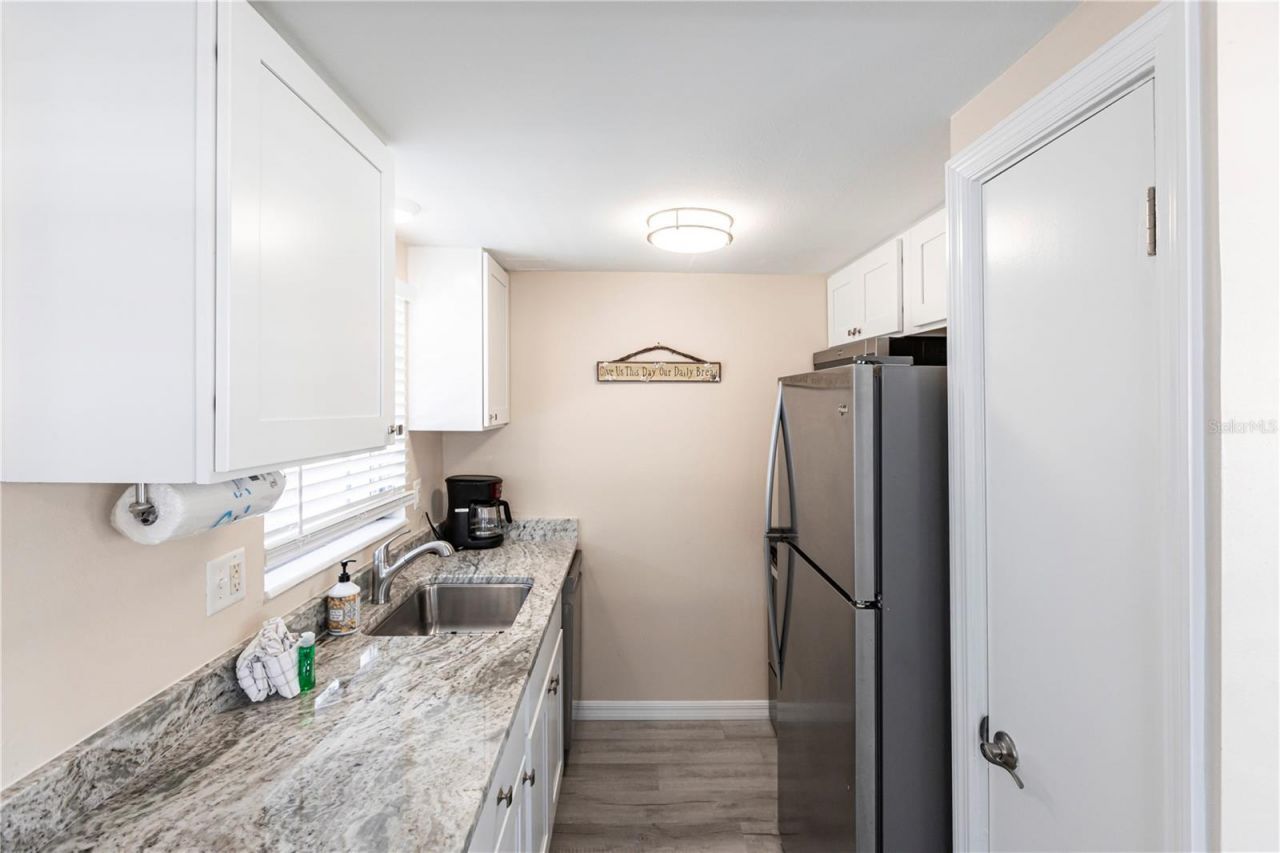 6020 Midnight Pass Road, Unit 50, Sarasota, FL 34242 Photo