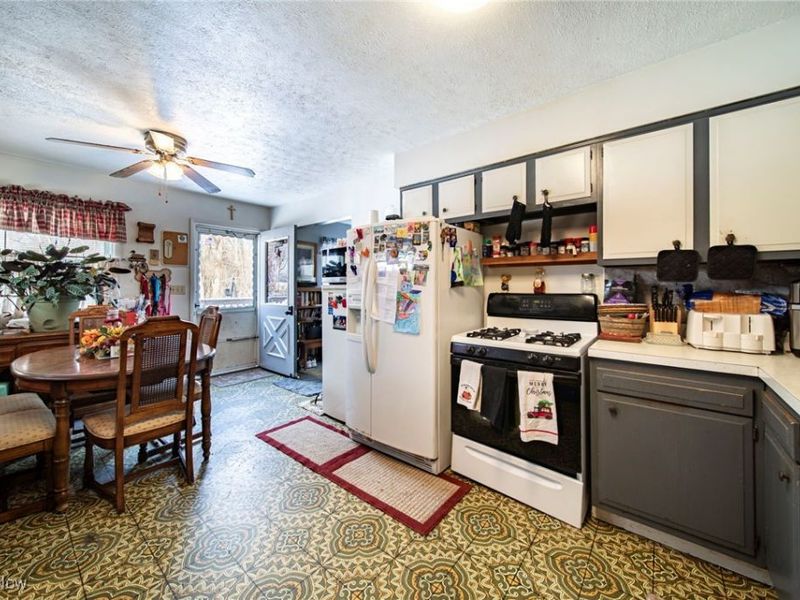 88 Leslie Street, Geneva, OH 44041 Photo 15