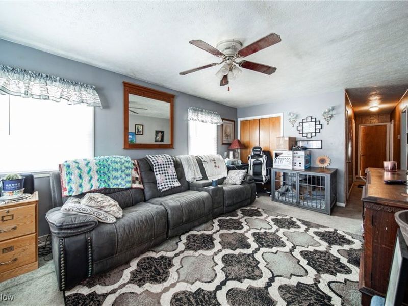 88 Leslie Street, Geneva, OH 44041 Photo 18