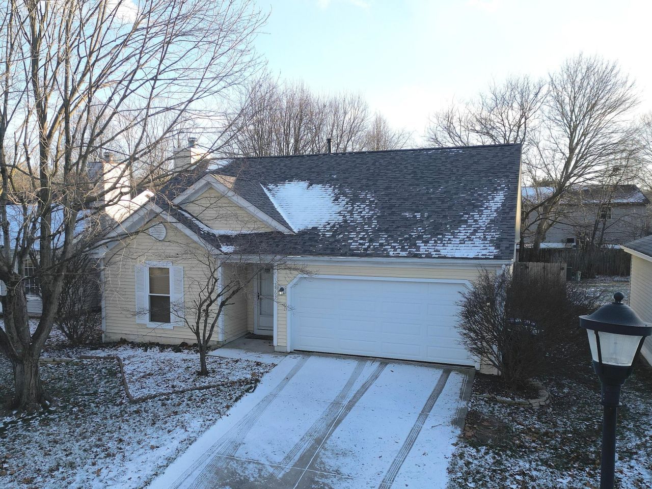 3563 Frenchpark Drive, Columbus, OH 43231 Main Photo