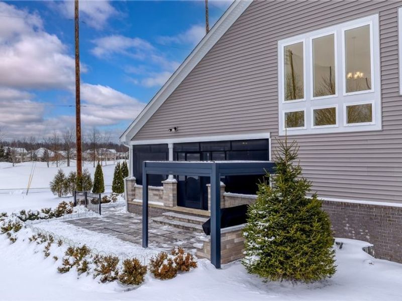 33452 St Marie Court, Avon, OH 44011 Photo 2