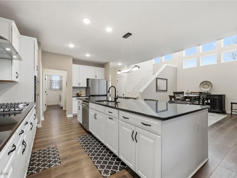 33452 St Marie Court, Avon, OH 44011 Photo 8