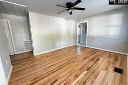 338 Bowling Avenue  photo 4