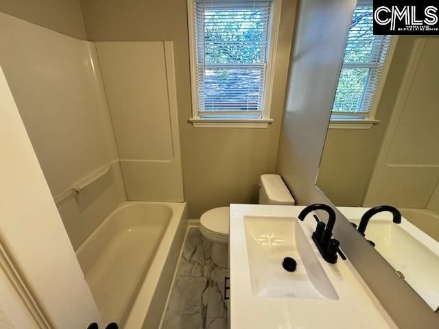 338 Bowling Avenue  Photo 9