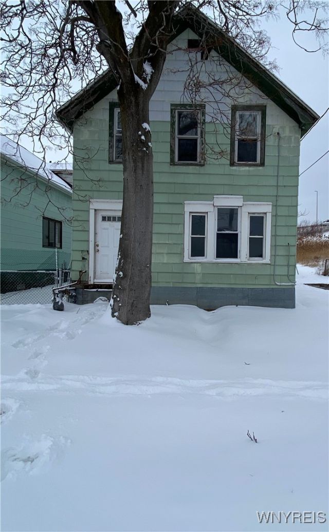 66 Selkirk Street, Buffalo, NY 14210 Main Photo