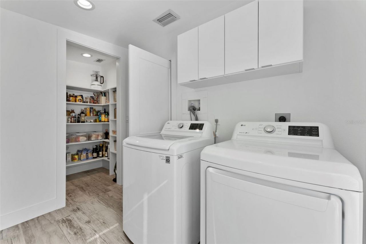 507 Sante Joseph Street, Venice, FL 34285 Photo