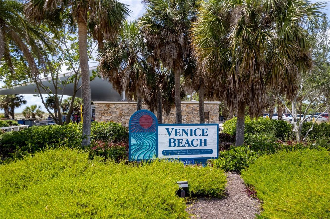 507 Sante Joseph Street, Venice, FL 34285 Photo