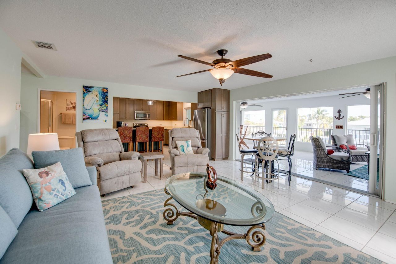 887 Bay Drive, Summerland Key, FL 33042 Photo