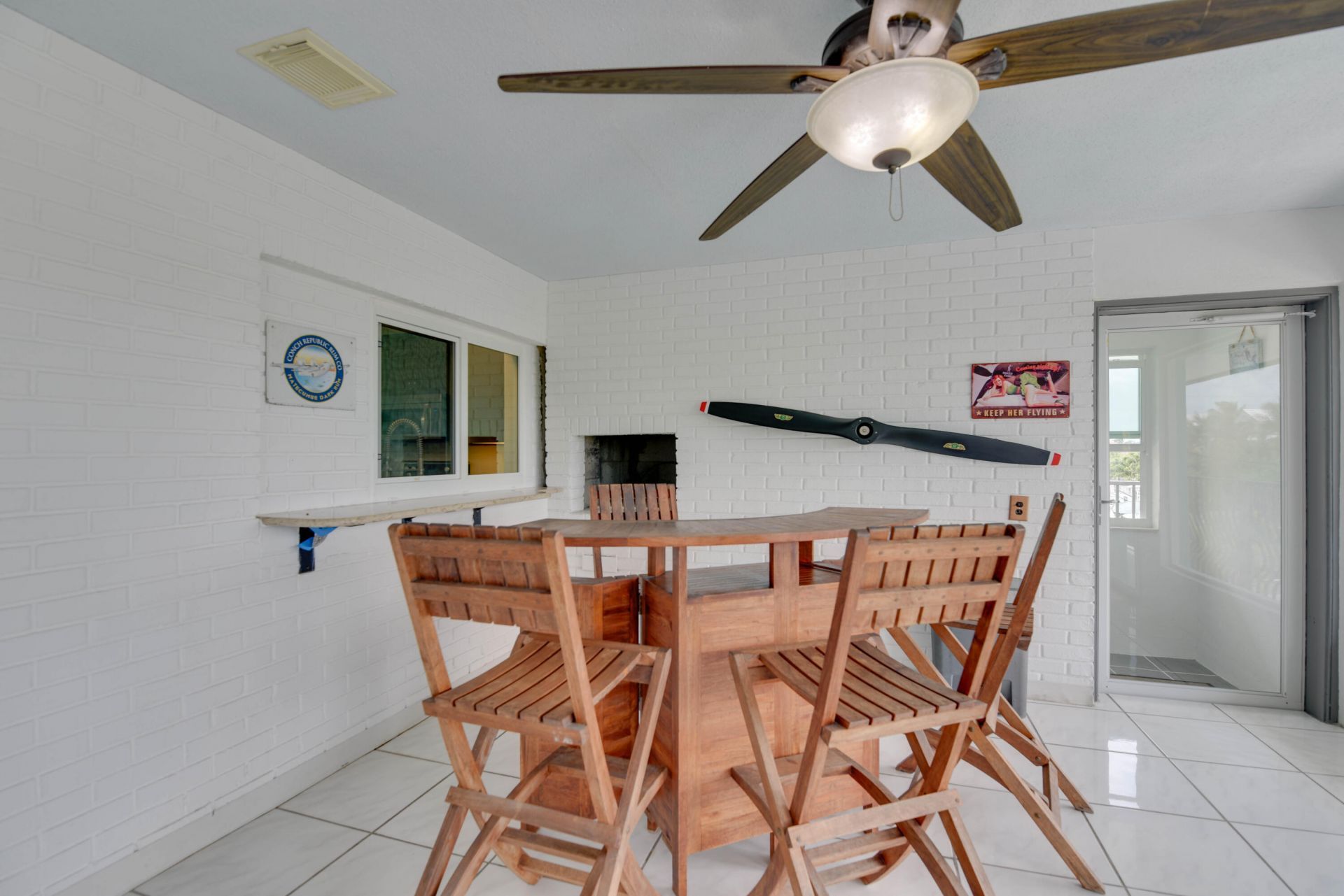 887 Bay Drive, Summerland Key, FL 33042 Photo