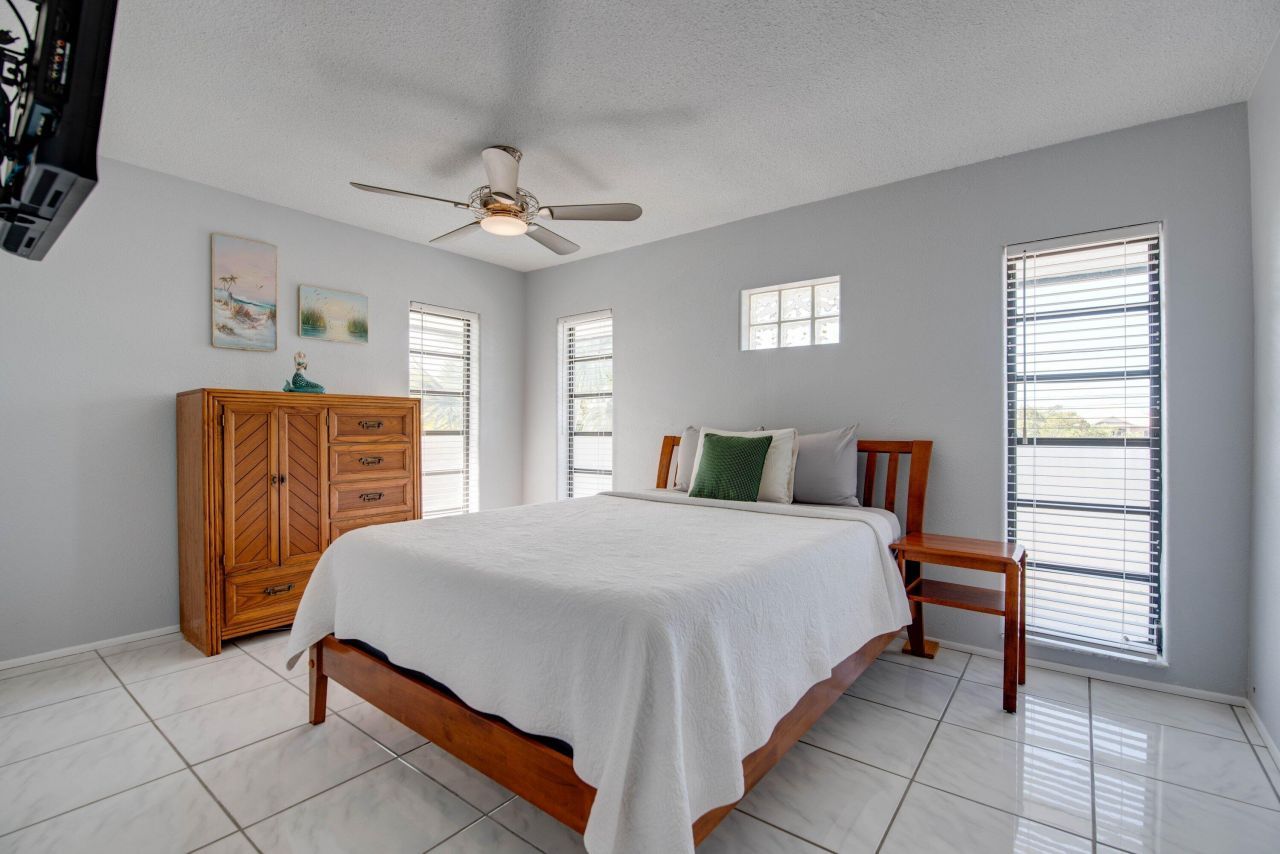 887 Bay Drive, Summerland Key, FL 33042 Photo