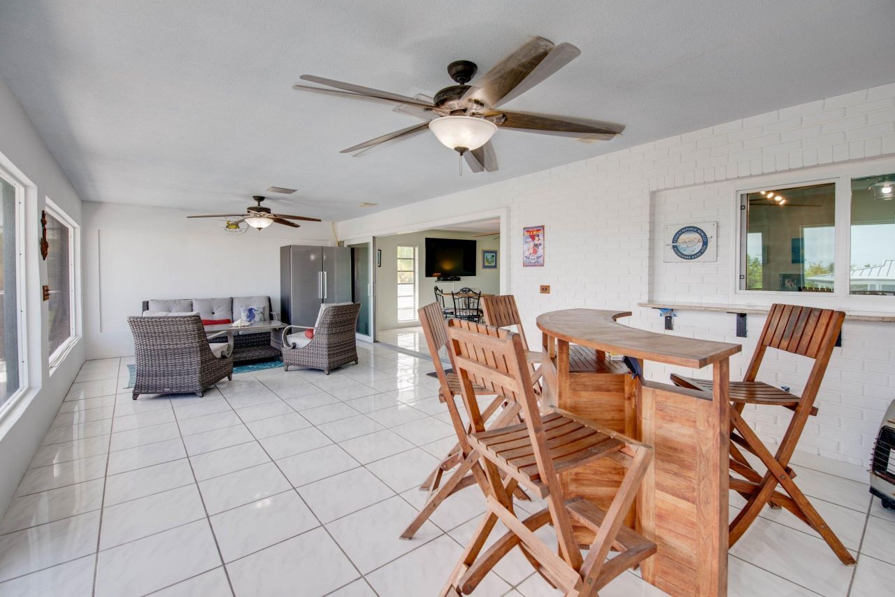 887 Bay Drive, Summerland Key, FL 33042 Photo