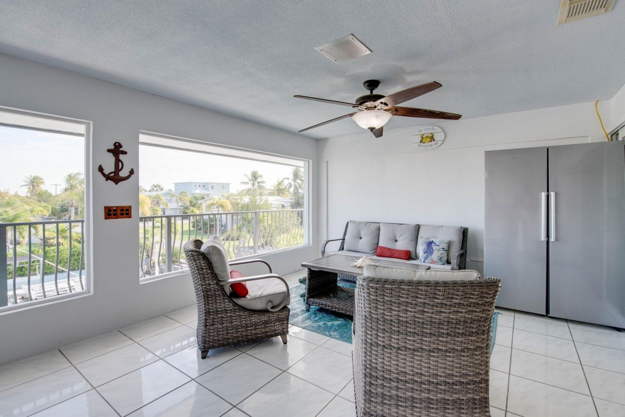 887 Bay Drive, Summerland Key, FL 33042 Photo