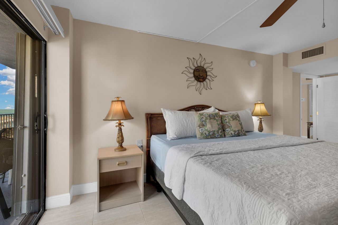 201 E Ocean Drive, Unit 1-211, Key Colony, FL 33051 Photo