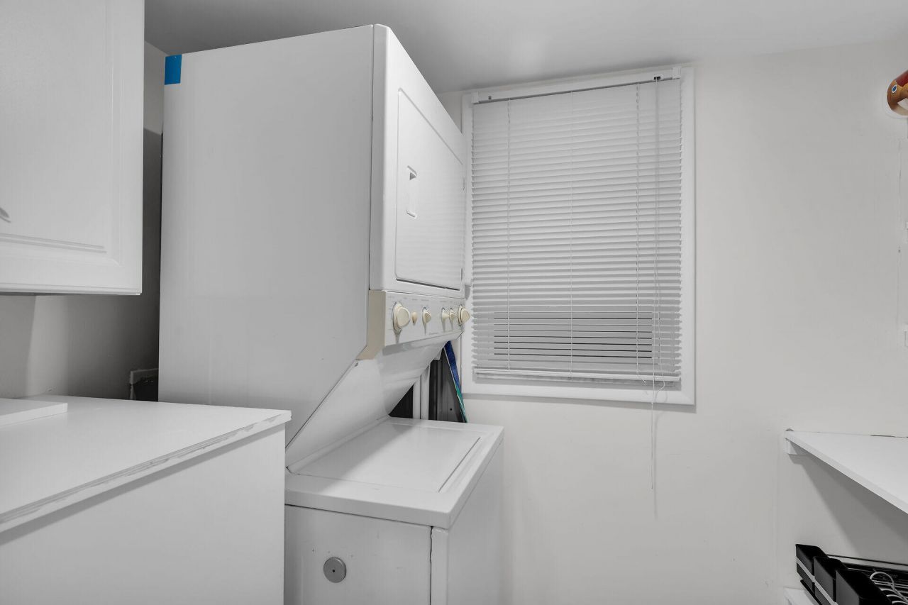 201 E Ocean Drive, Unit 1-211, Key Colony, FL 33051 Photo