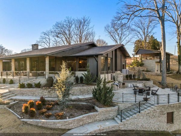 300 Elton Darby Rd, Florence, AL