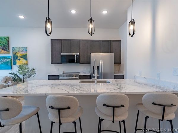 700 Pershing Dr., Unit 106, Camdenton, MO 65020