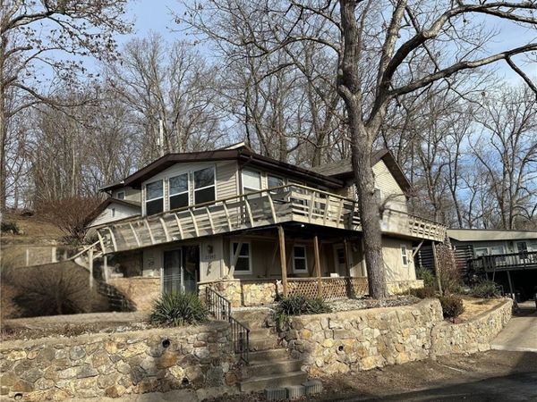 25097 Old Sante Fe Road, Versailles, MO 65084