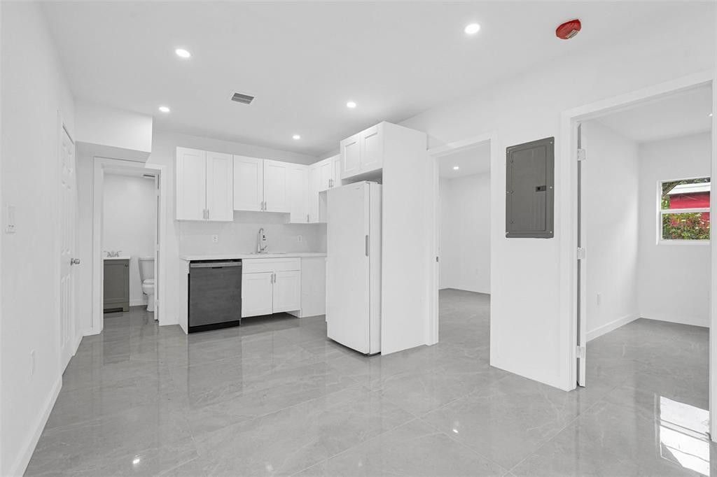 11406 NW 17th Avenue, Miami, FL 33167 Photo