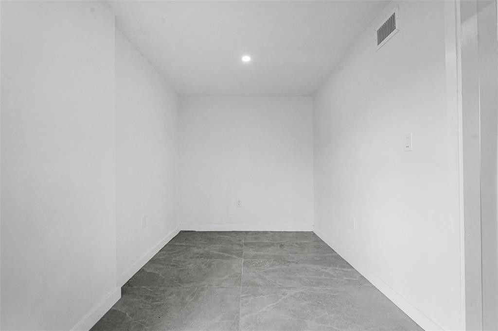 11406 NW 17th Avenue, Miami, FL 33167 Photo